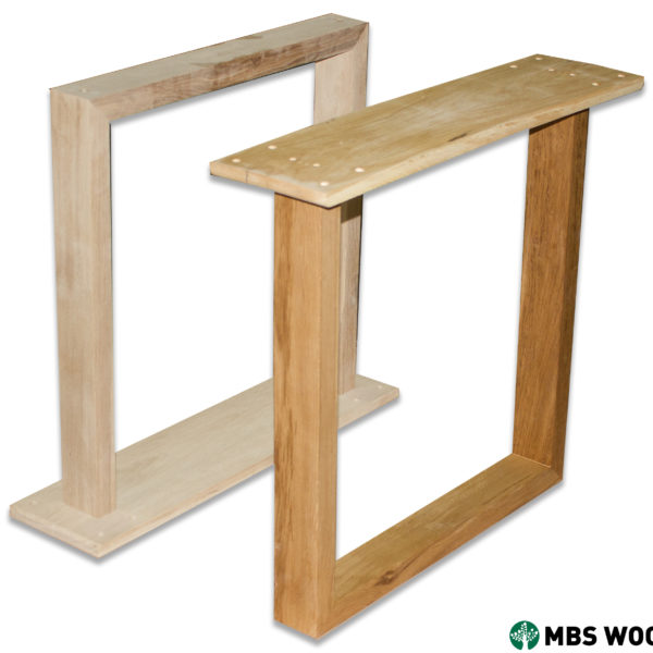 patas de mesa de madera sin terminar